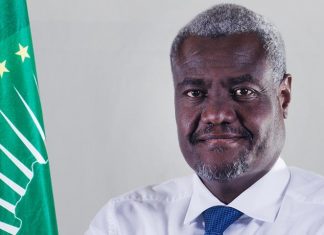 Union africaine : Le président de la commission soutient et encourage l’initiative du dialogue pour la paix au Cameroun