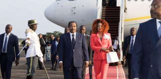Retour frénétique de Paul Biya après un séjour studieux et agité en Suisse.