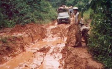 Infrastructures : 127 milliards pour bitumer la route Ebolowa-Akom 2- Kribi