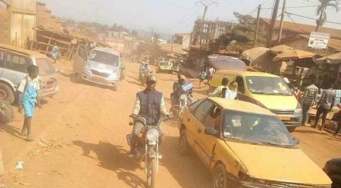 Environnement urbain : une brune de poussière envahit la ville de Yaoundé